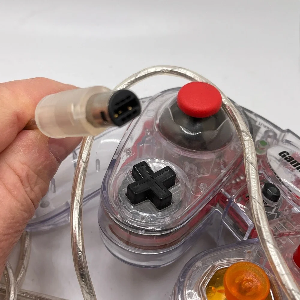 GameStop GameCube Controller Unisex Clear Pre-Owned Wired Clear‎ Shell